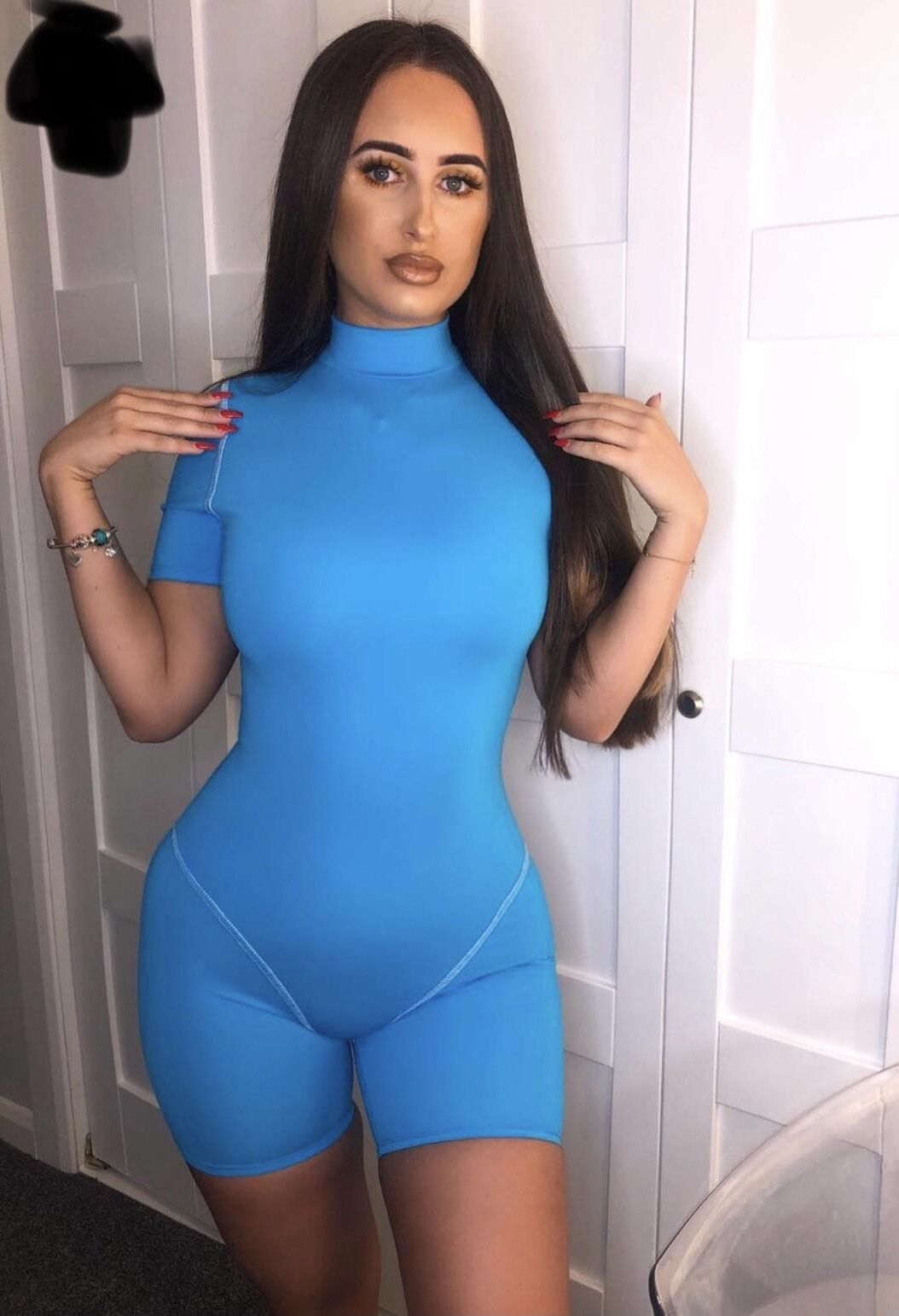 Brunette Beauty Georgia