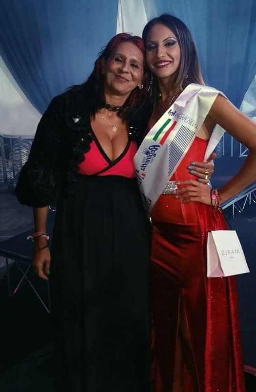  	 Marieta a Gipsy MILF from Romania P.