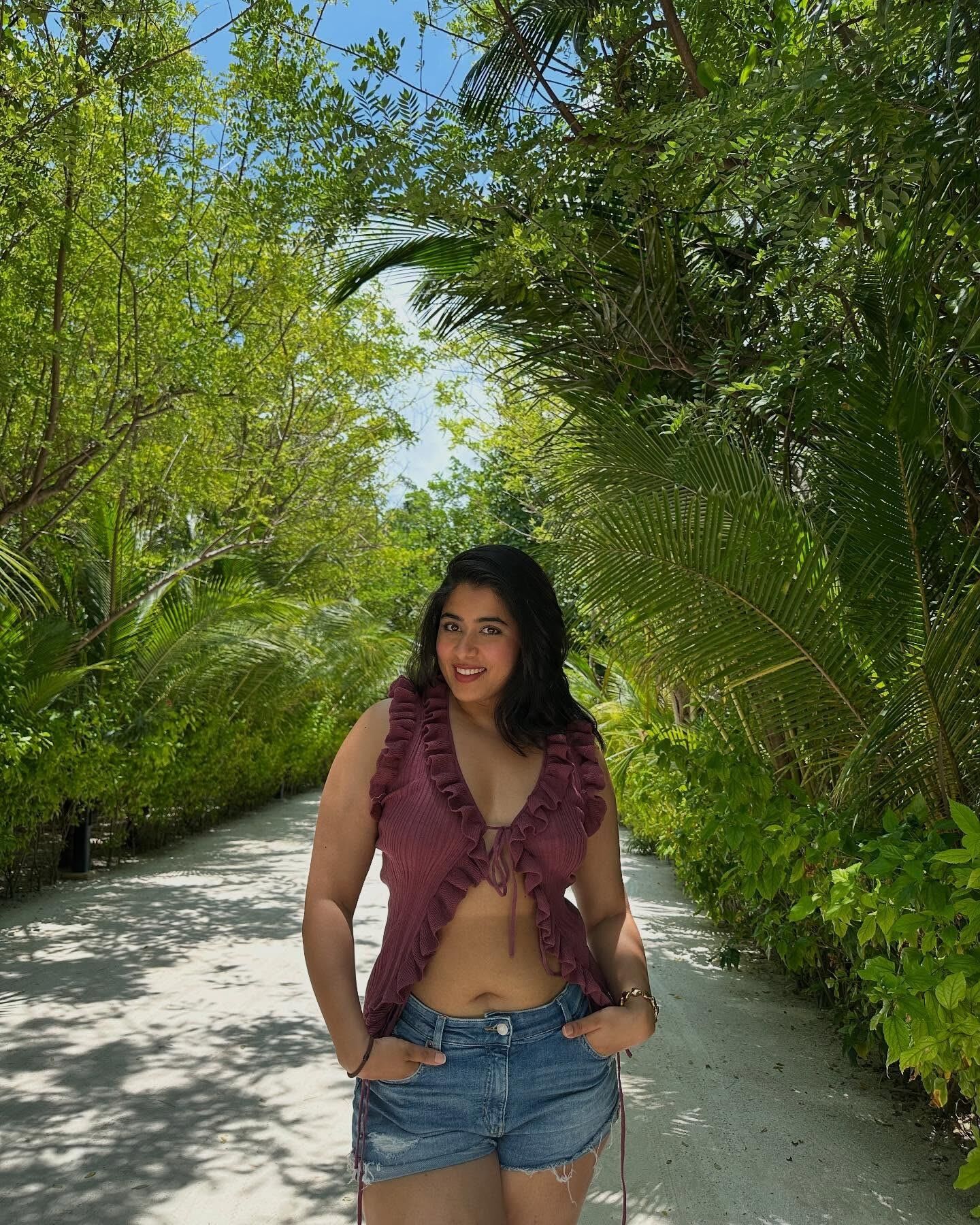 Hardcore and Softcore (Desi Indian Aunties and MILF) 