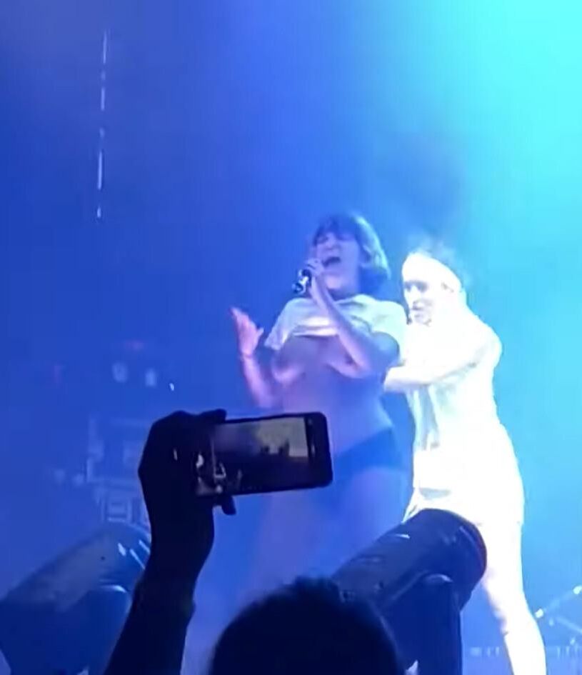 Pregnant rocker and roller