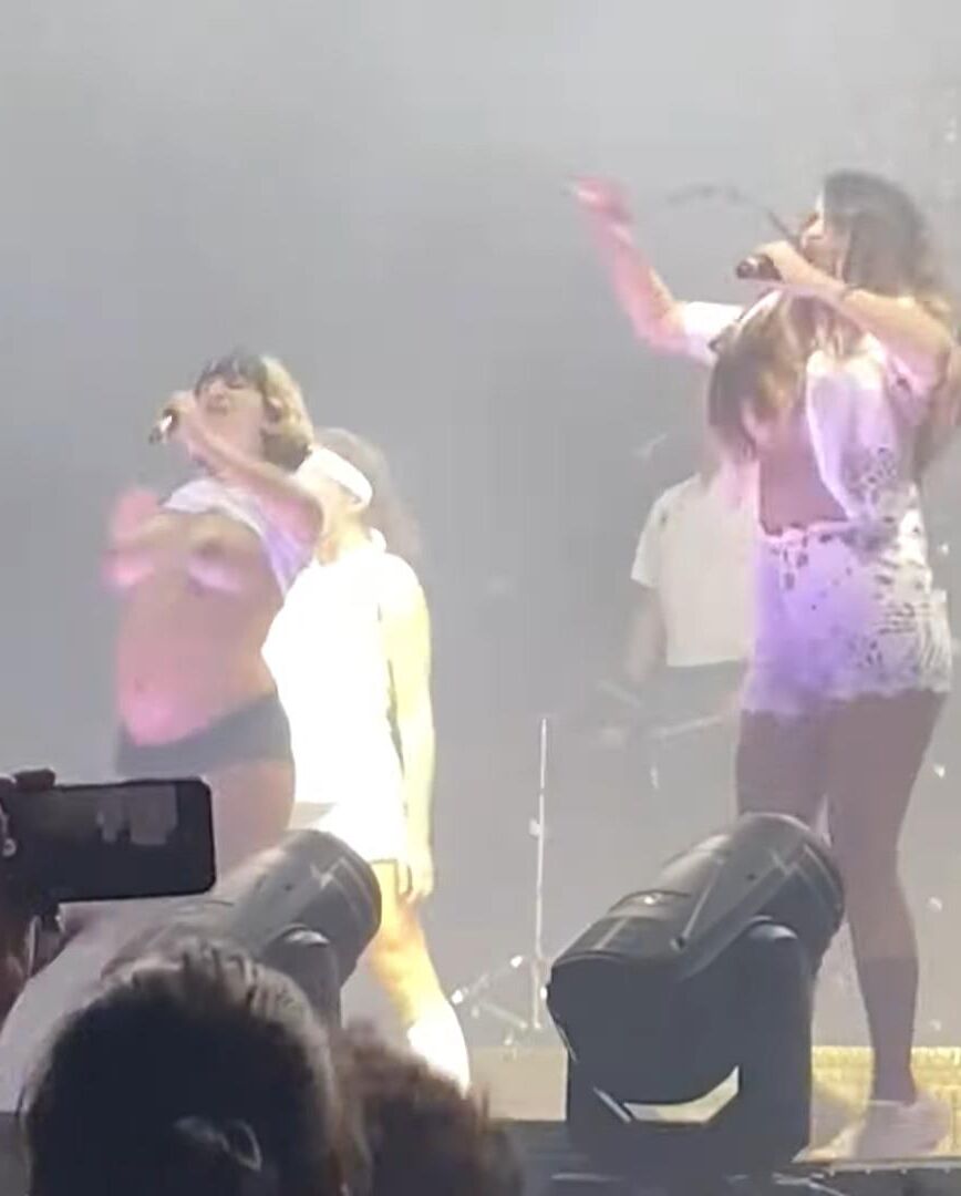 Pregnant rocker and roller
