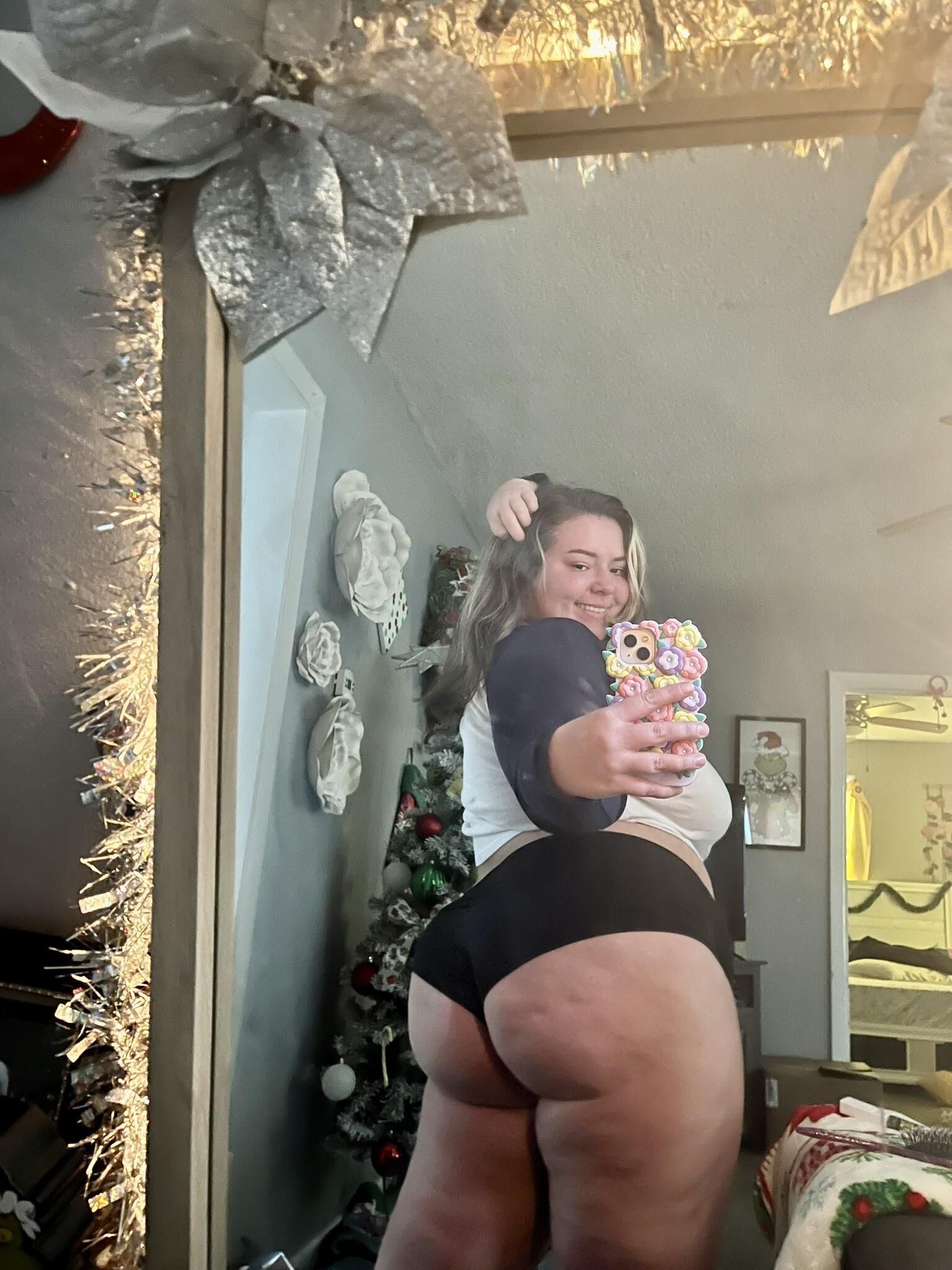 Tori Huge Ass Big Boobs Beauty BBW Girl Mixed Hot Photos