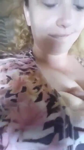Busty Amateur Webslut Jen