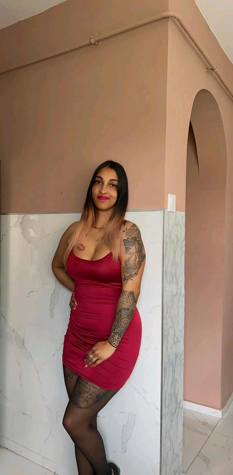 Sexy Hungary lady 