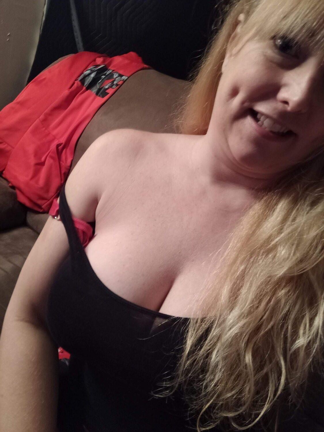 Busty Amateur Webslut Jen