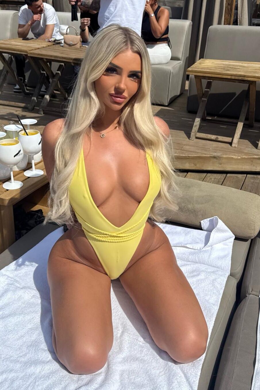 Stunning Blonde Beauty