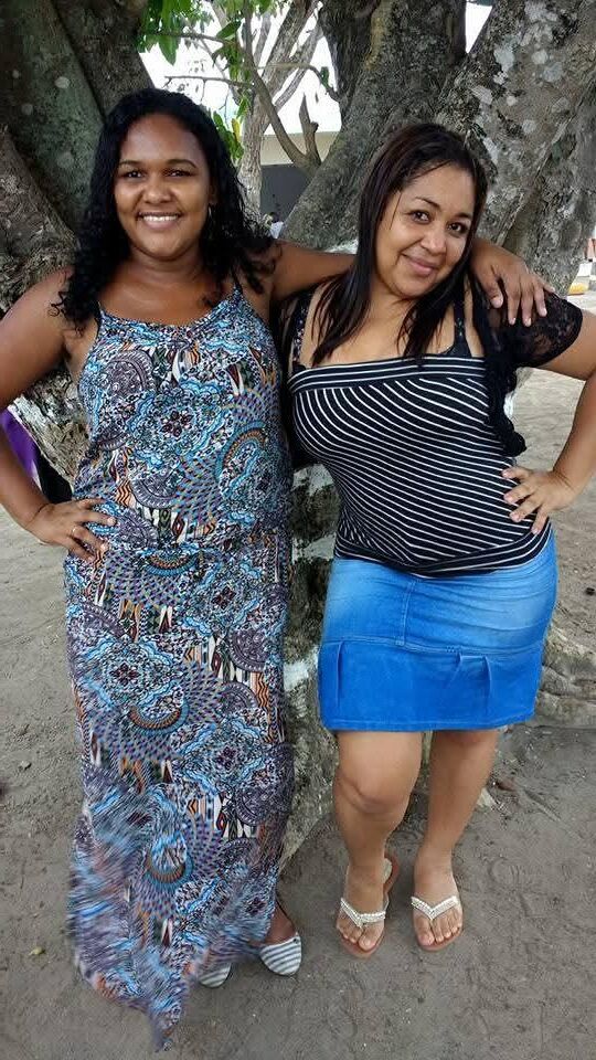 Coroa mãe de família Facebook 