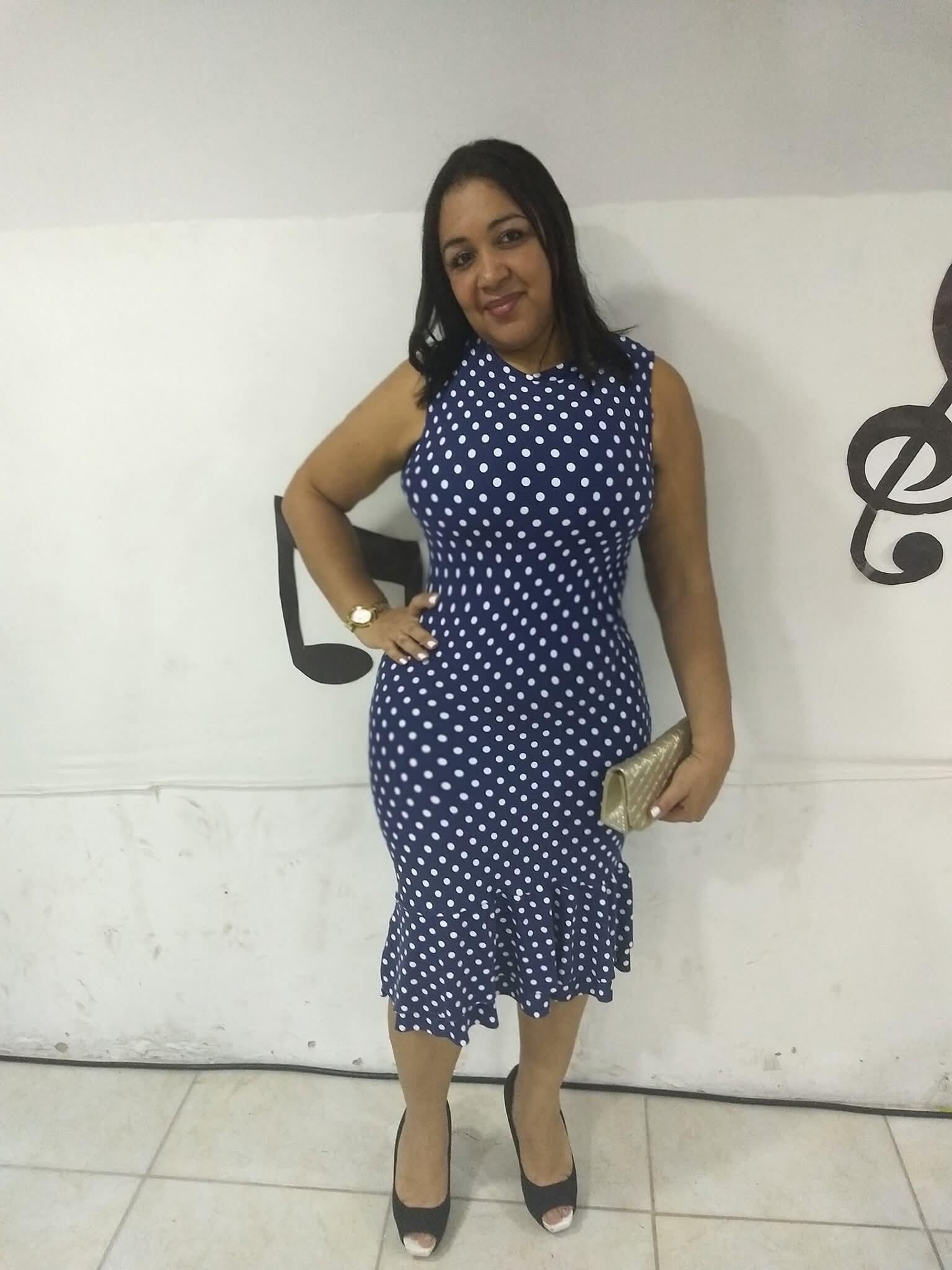 Coroa mãe de família Facebook 