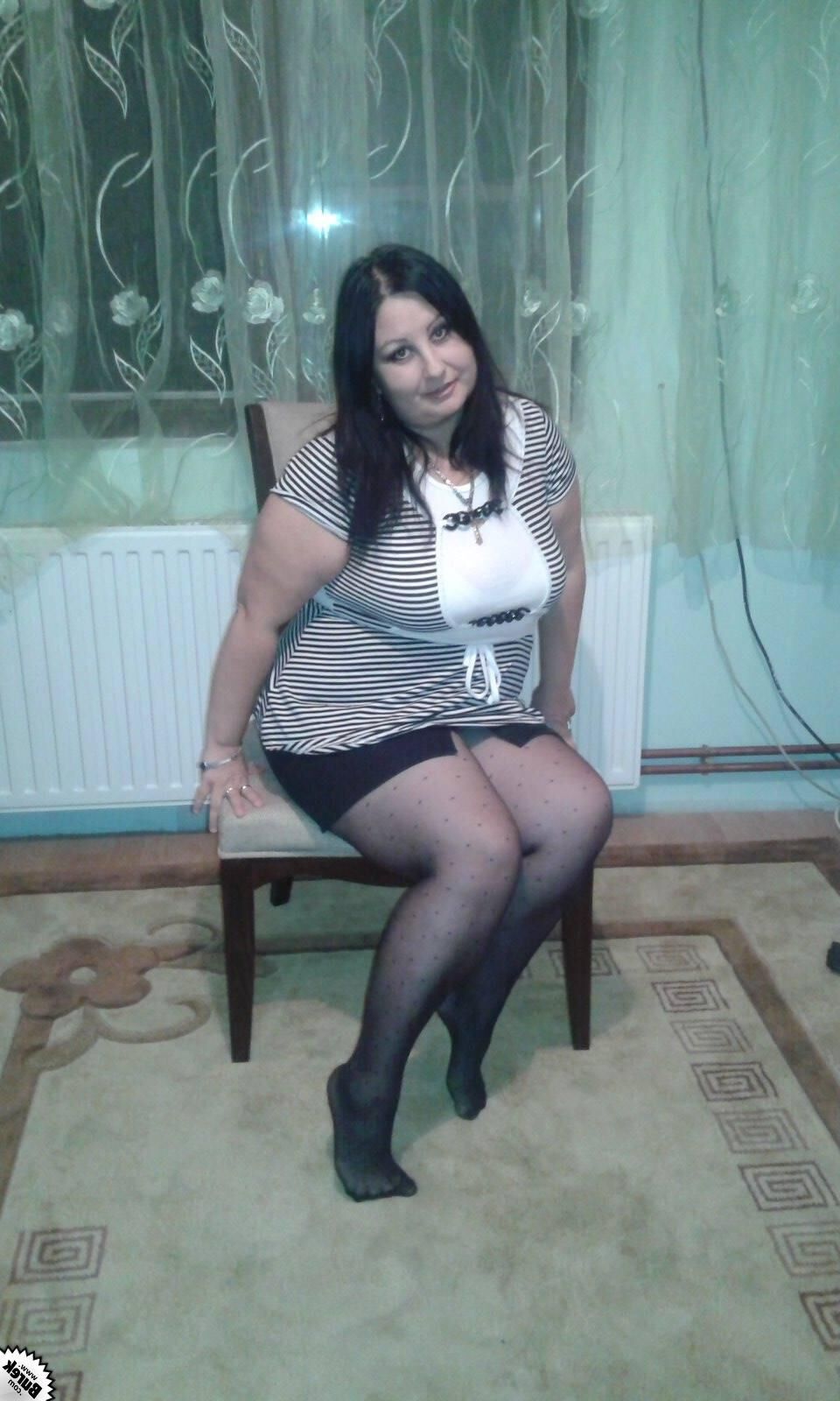 BUSTY OLD BITCH
