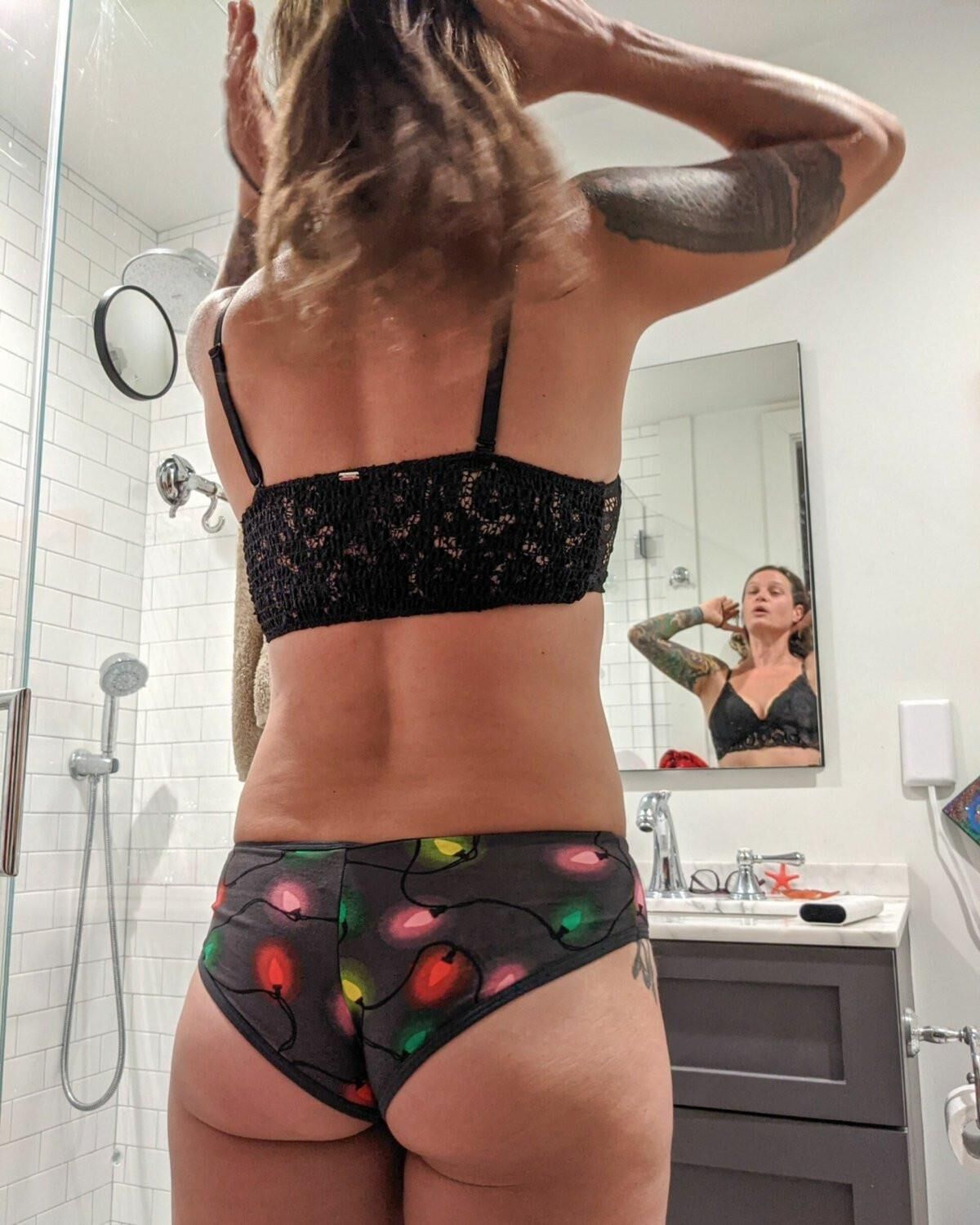 SLUT WIFE HVYLOADS