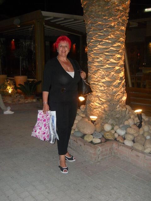 BIG TIT GRANNY