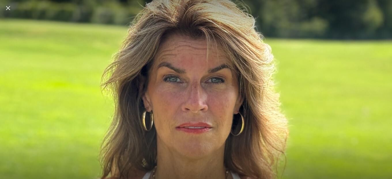 MILF Mary Screen Shots 