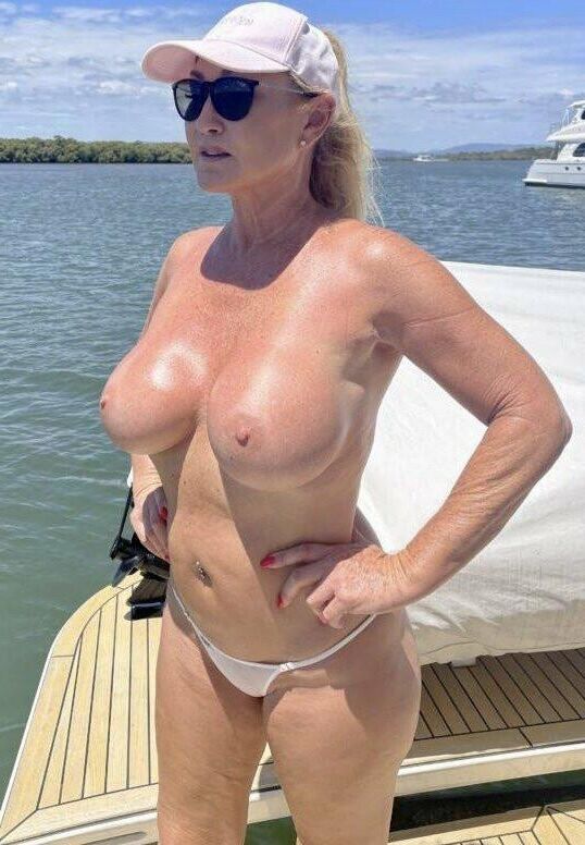 Big Tits 