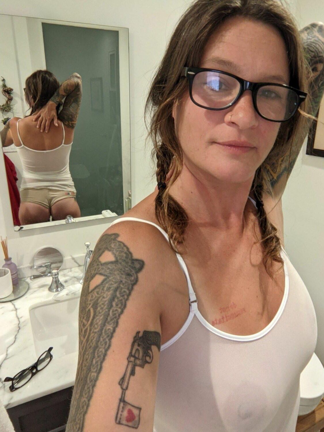 SLUT WIFE HVYLOADS