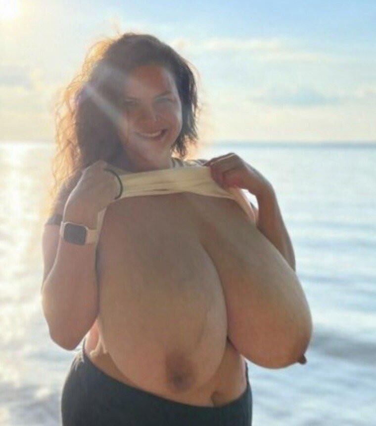 Big Tits 