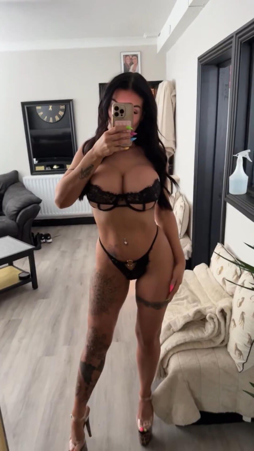 Bimbo wife seven