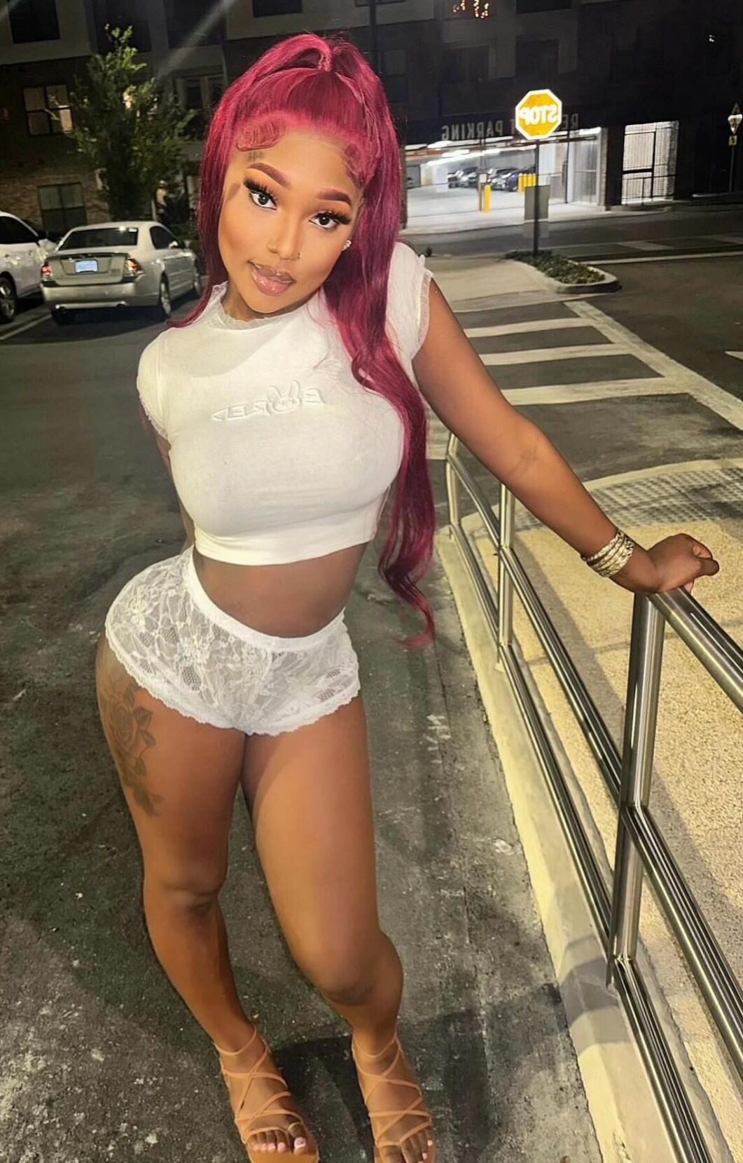Stunning ghetto beauty 