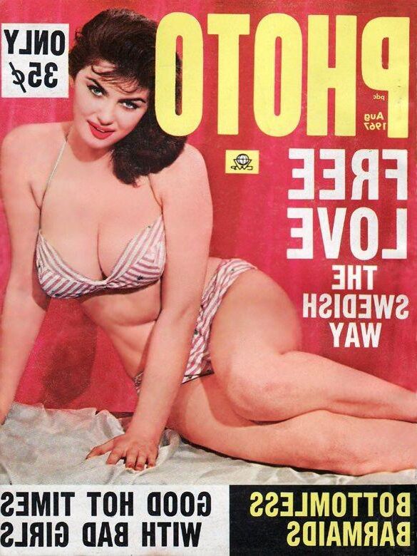 Magazine voller bloßer Mädchen