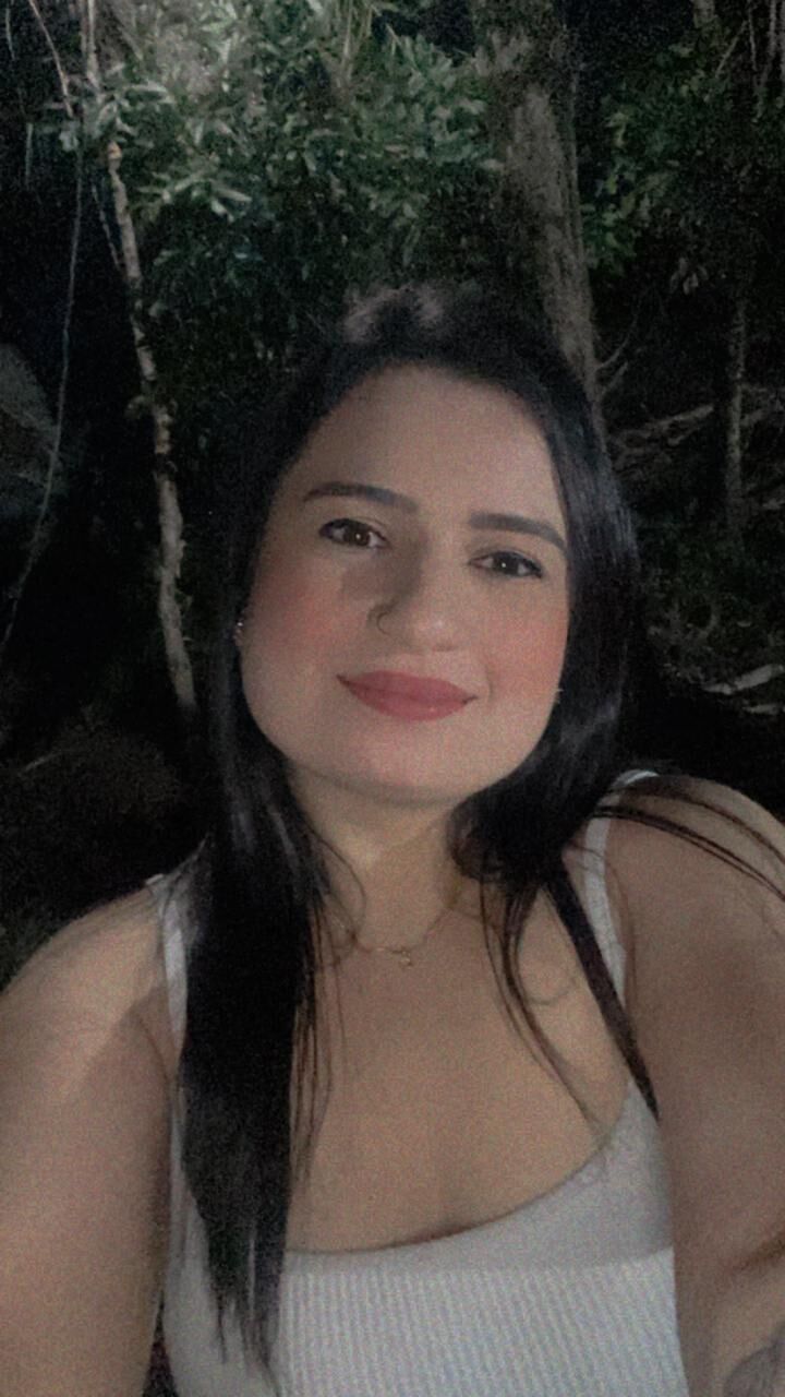 Chubby Nurse Sabrine Shows her Pussy Find her and Expose More