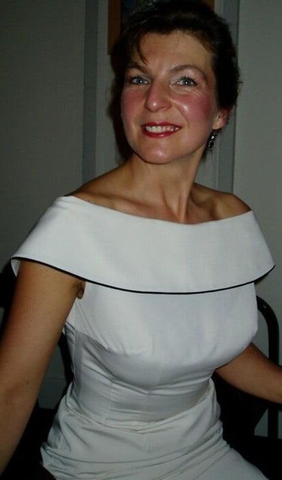 Busty German milf Evi