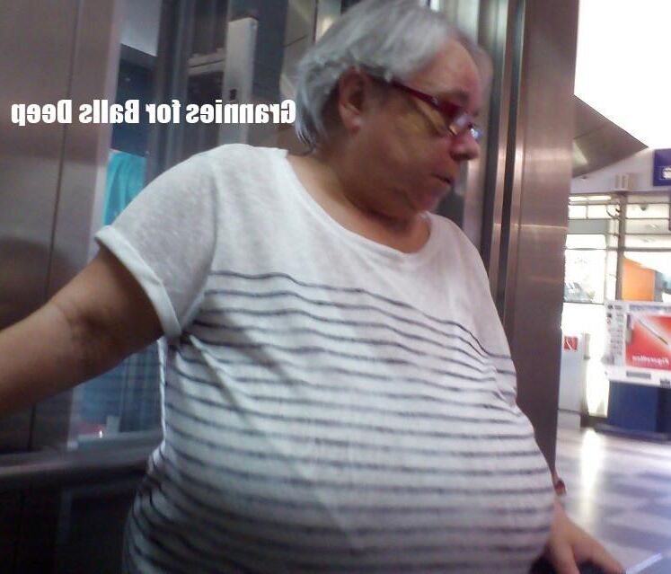 Omas für Bälle tief