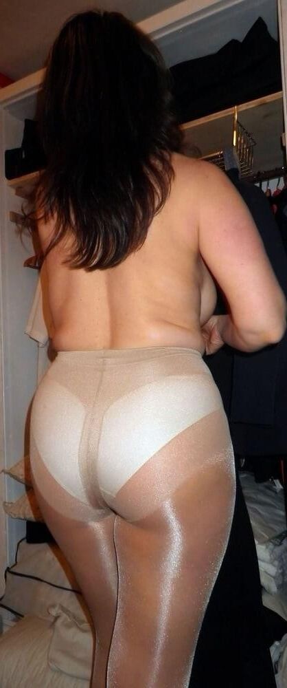 Busty German milf Evi