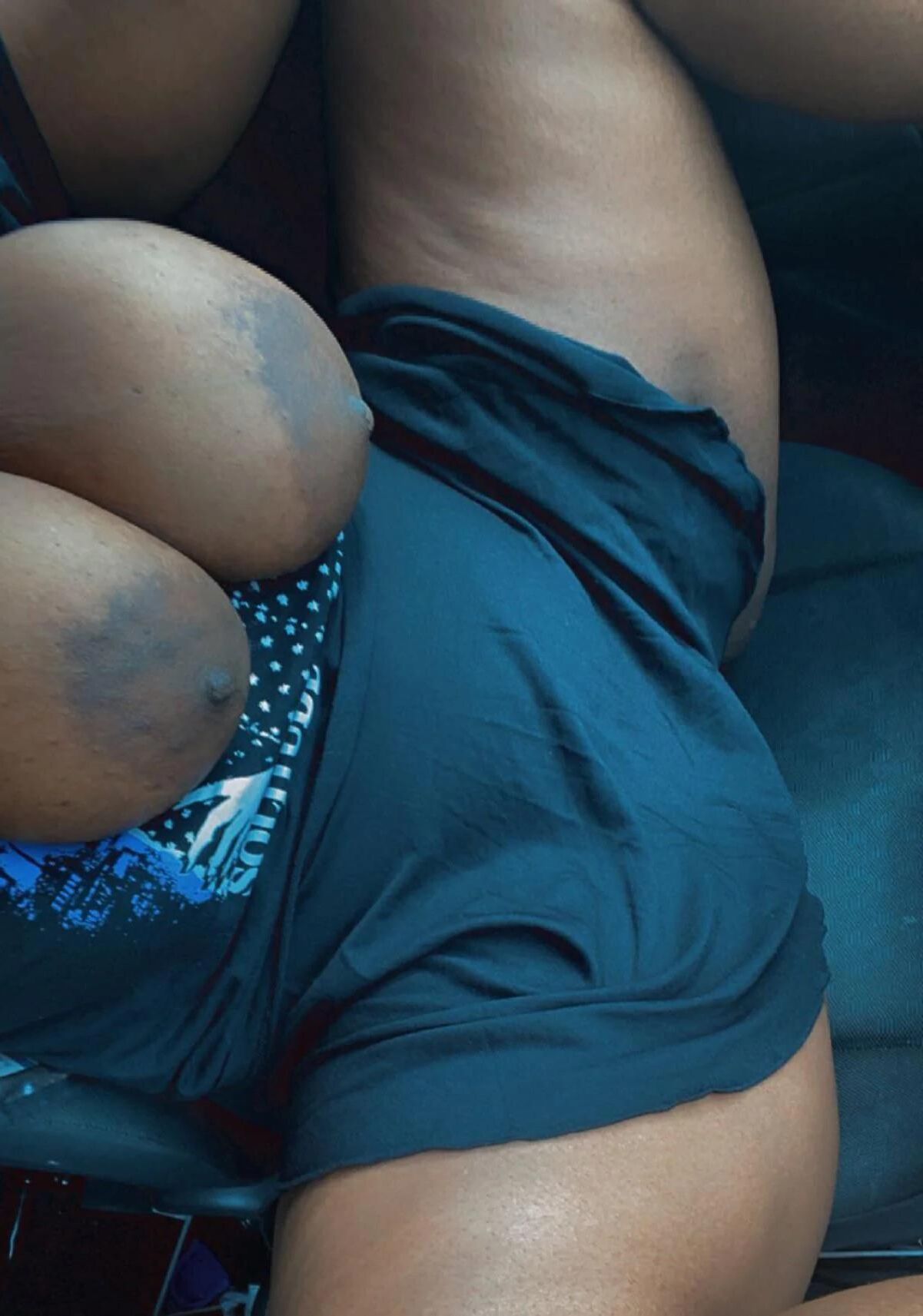 Reddit u/Kityyyomg Big Saggy Tits Huge Areola Ebony 
