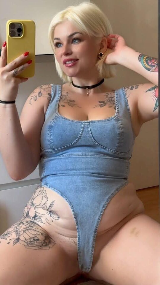 Cute girl flashing boobs