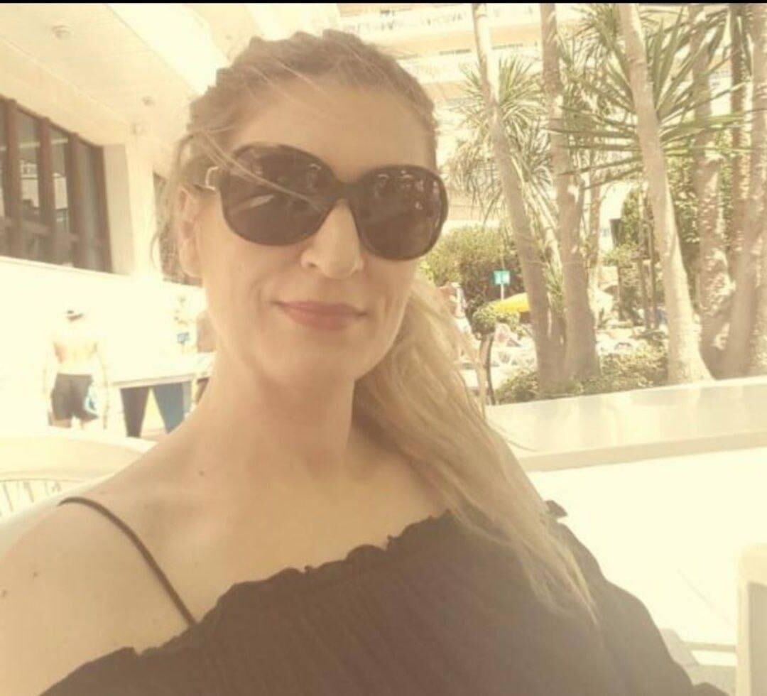 French milf big tits grosses loches bandantes