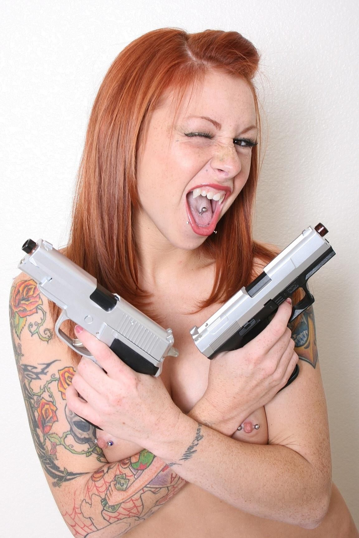 Scarlett Pain 