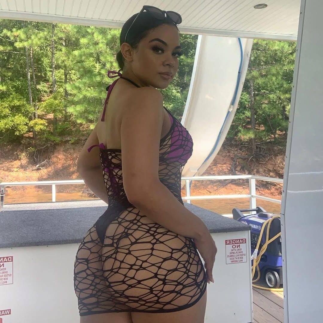 More Monday Hoes
