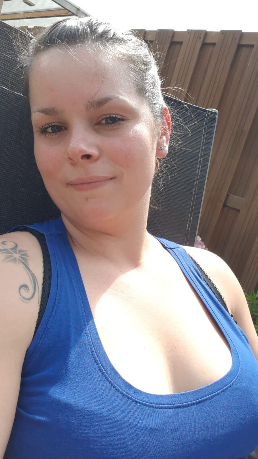 Niederländische mollige Babe Nudes für Freund