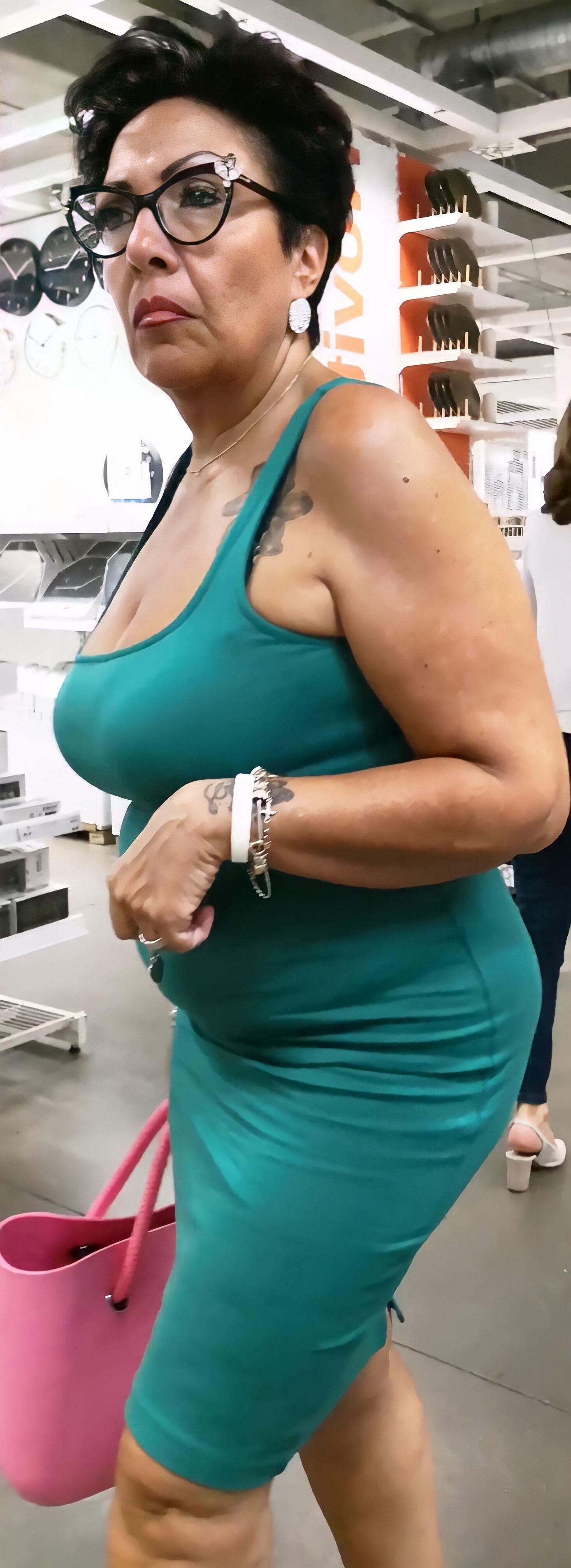 Queen Mature Fuck Slut