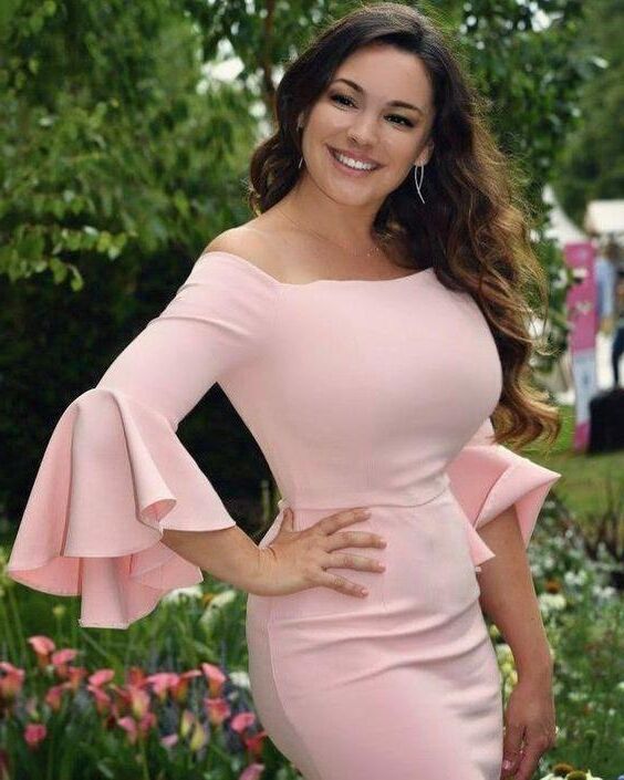 Bulgey girls with big tits 