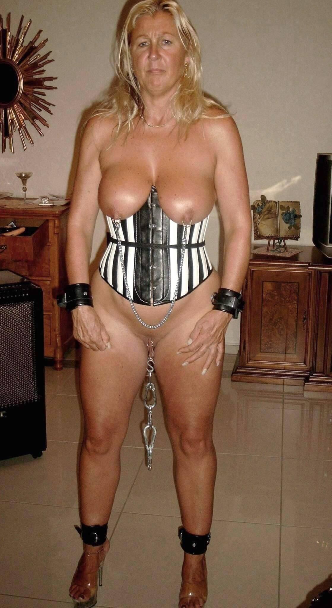 Busty 