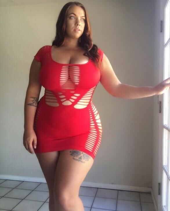 Ashleigh Dunn Clothes
