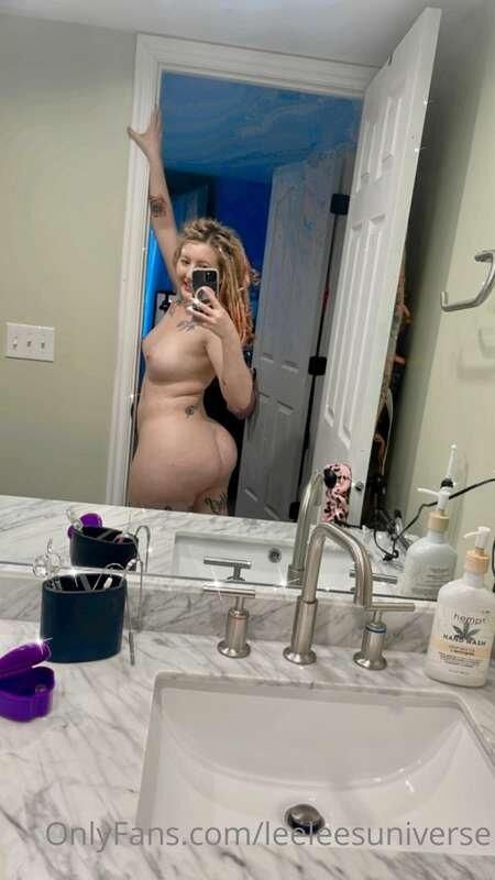 Lee Big Ass Big Boobs Tik Toker Horny Milf Mixed Hot Shots