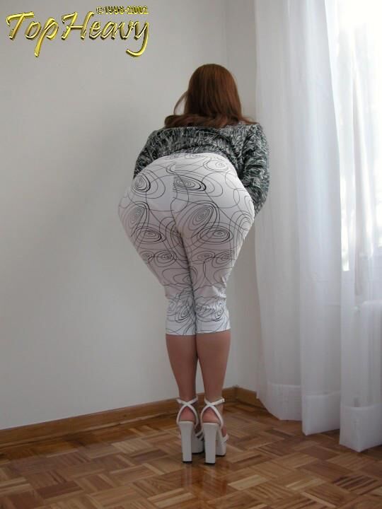 . Maxi shy plumper
