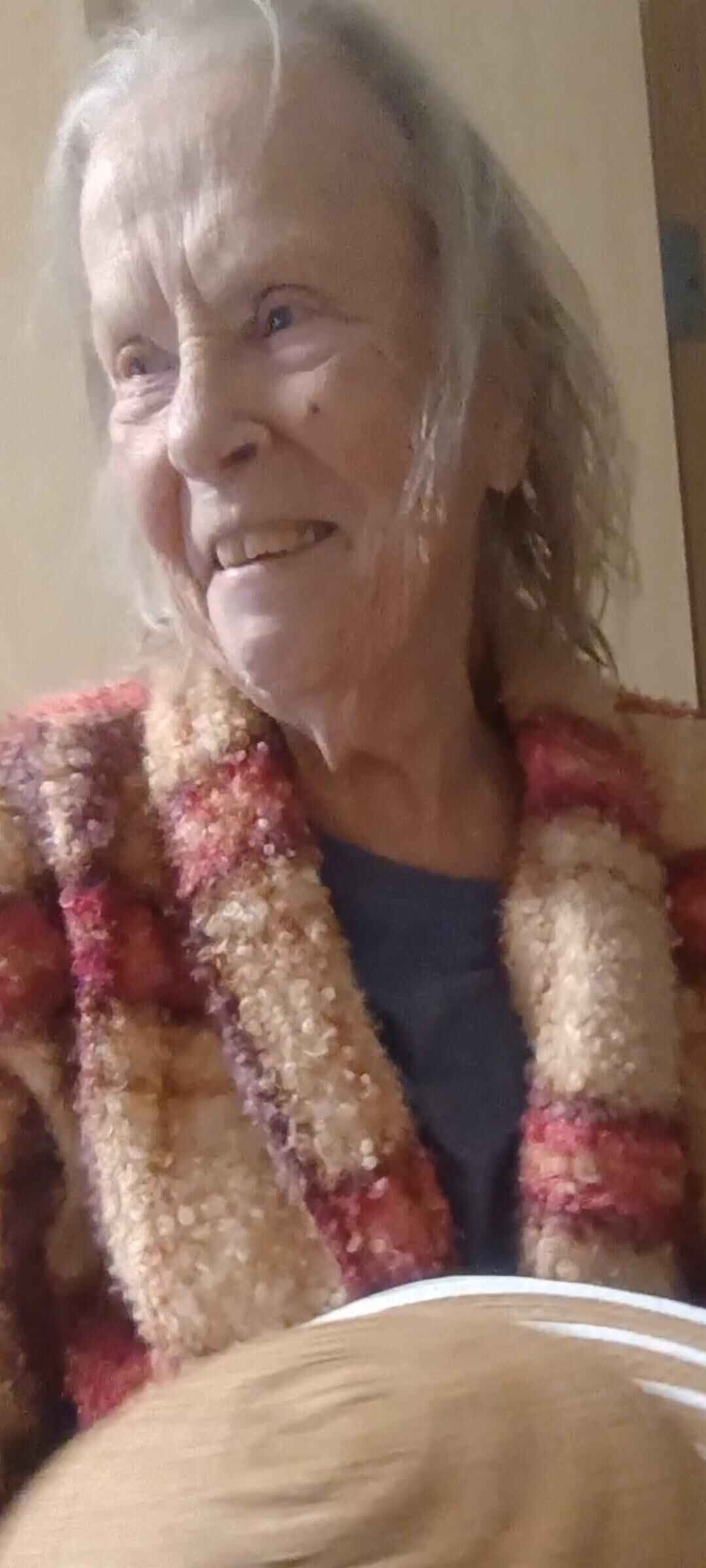 Oma besuchen Sie nn