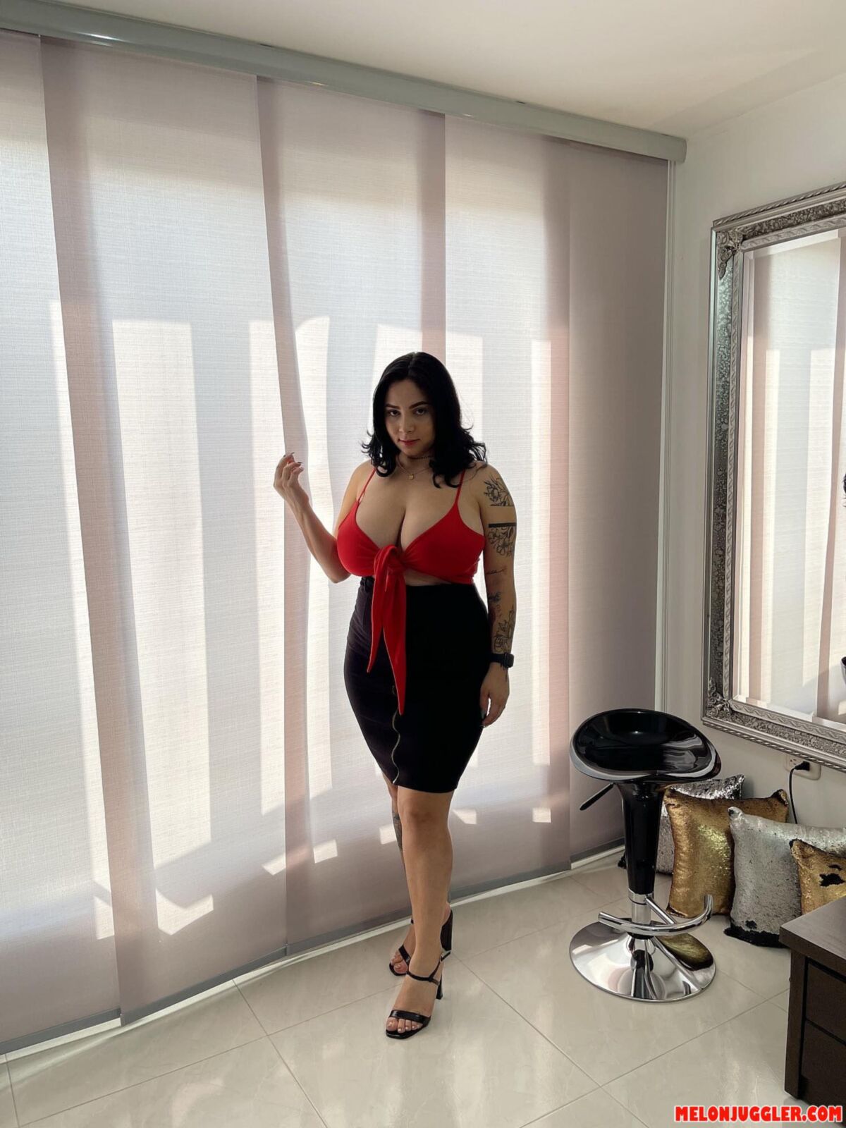 . Kim Velez Who's up for filling that fat pussy?