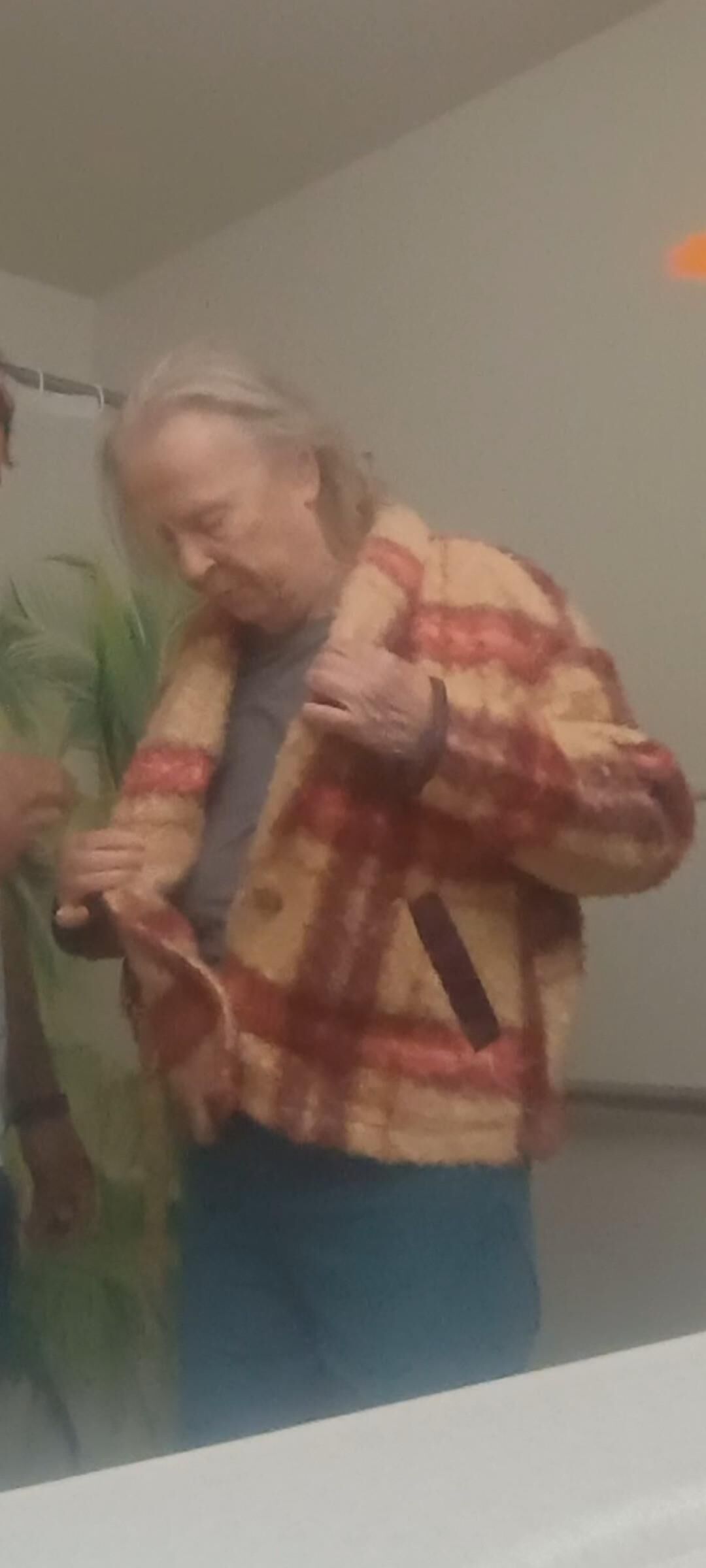Oma besuchen Sie nn