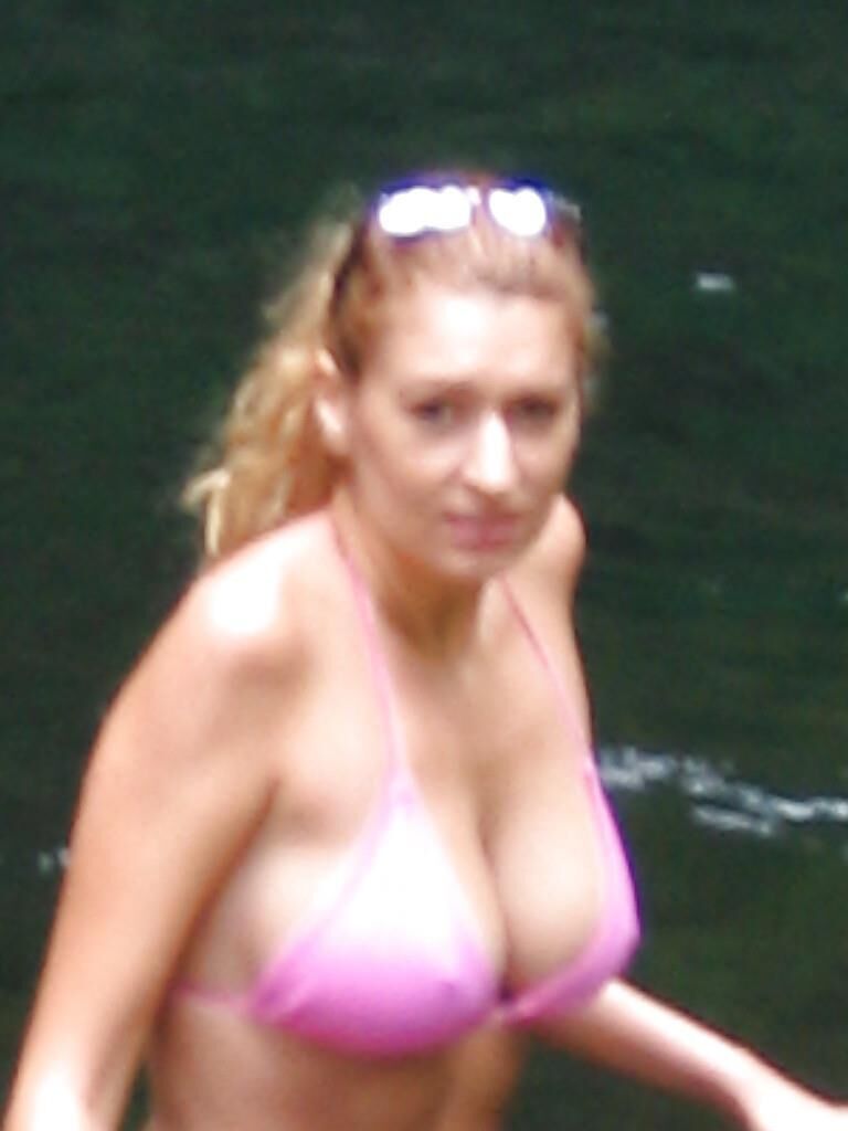 Caroline geile französische Milf Schlampe große Titten