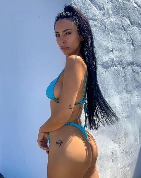 Big Tit Latina Hündin wie harter Fick