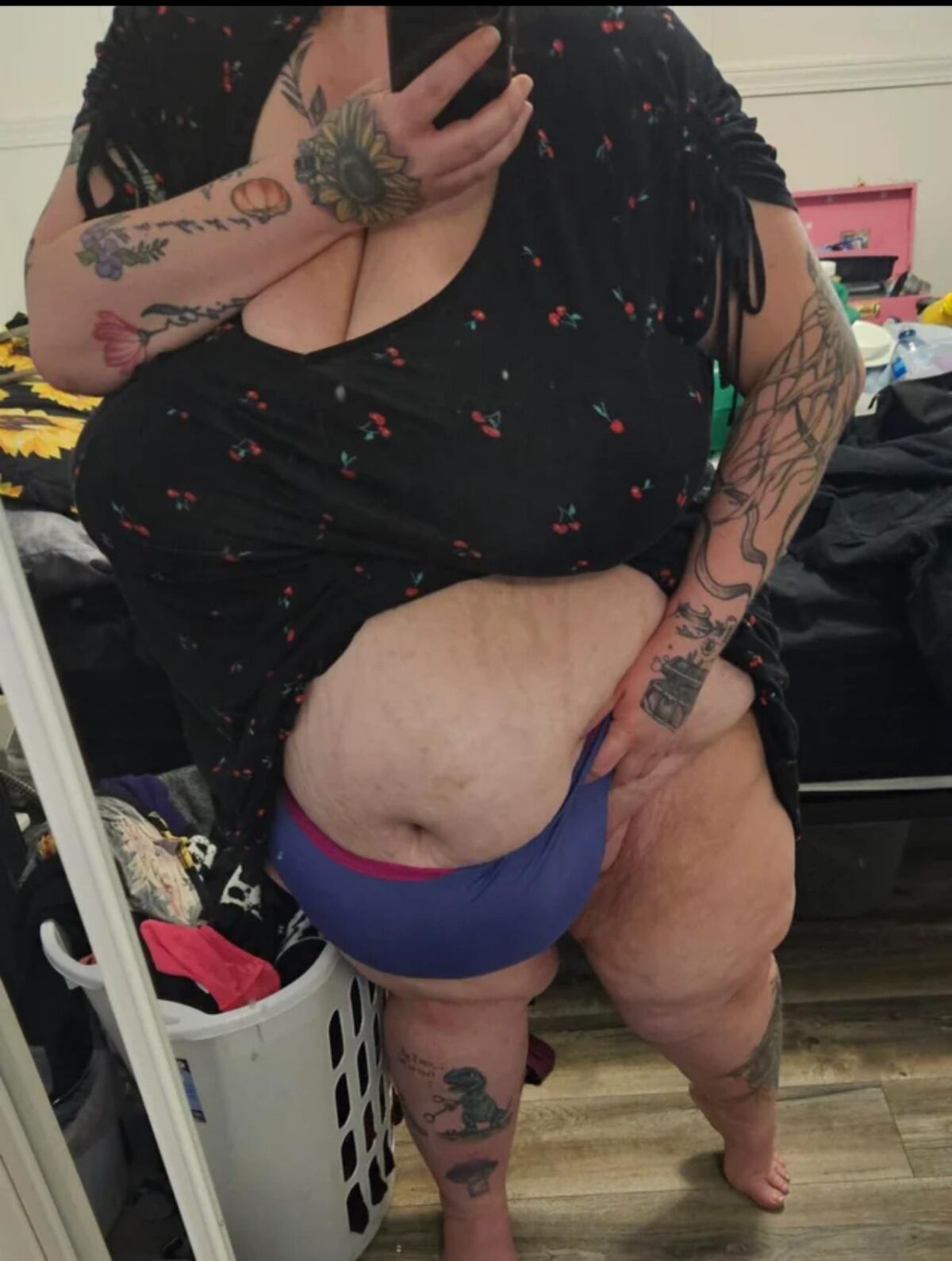 Huge Amateur Saggers 
