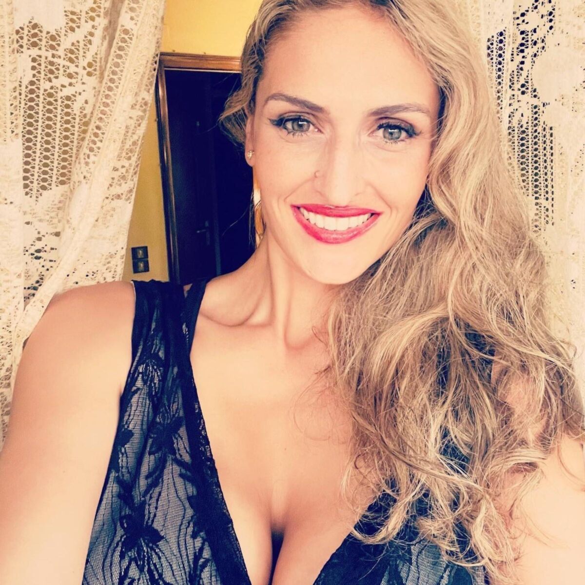 Ist diese griechische reife Frau merkwürdig?