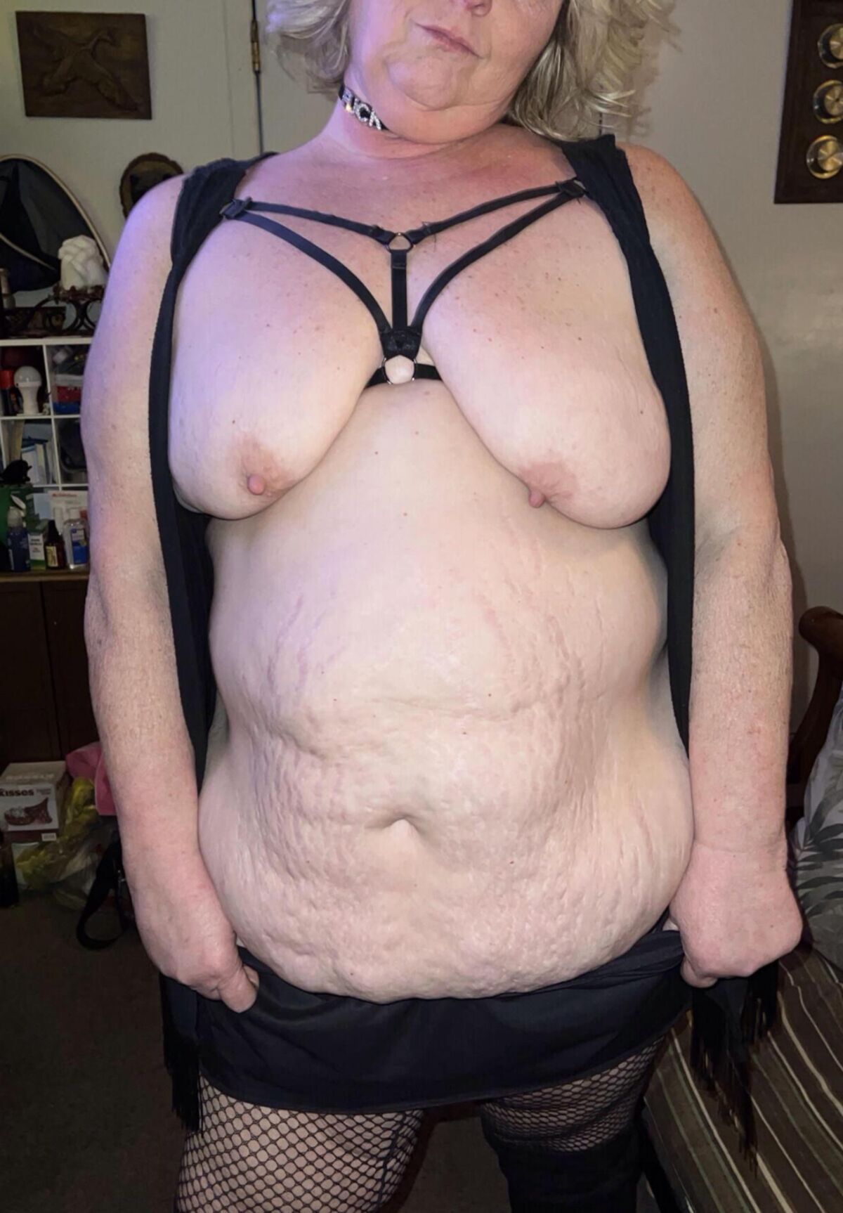 Mehr von den großen Titten und Bauch meiner BBW -Frau meiner Frau
