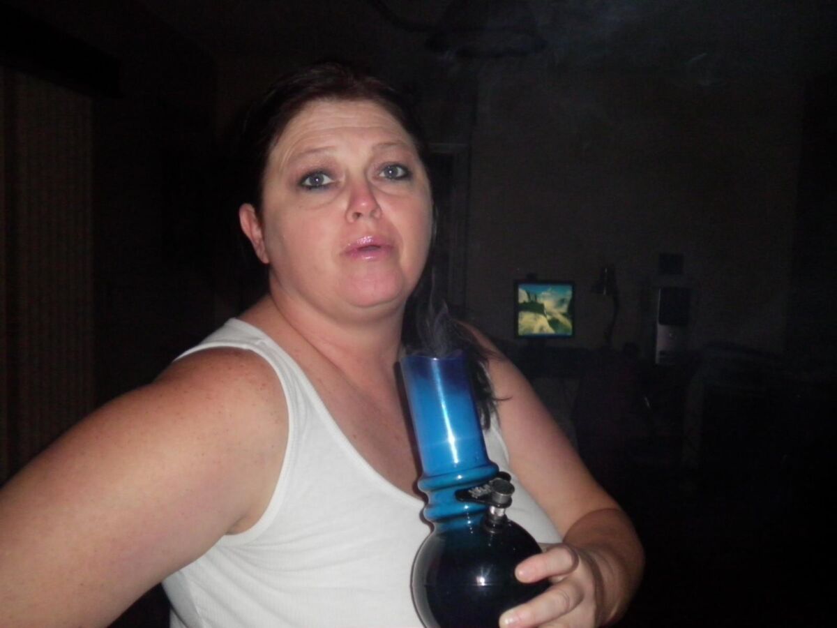 Plump MILF Smoking Hot 