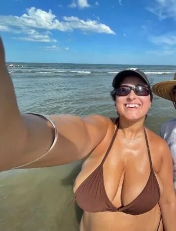 STUPID FAT HUGE BOOBS
