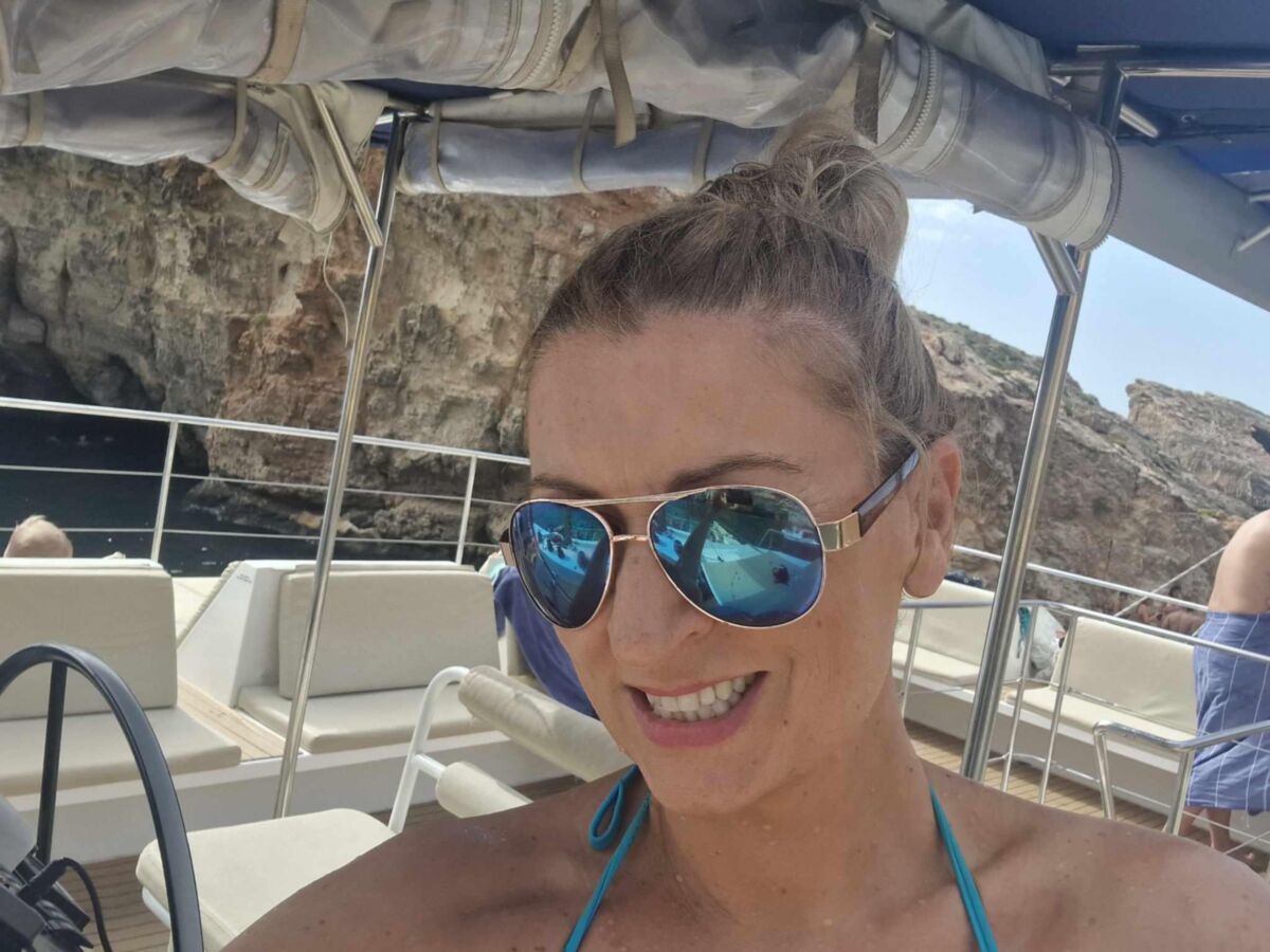 Caroline geile französische Milf Schlampe große Titten