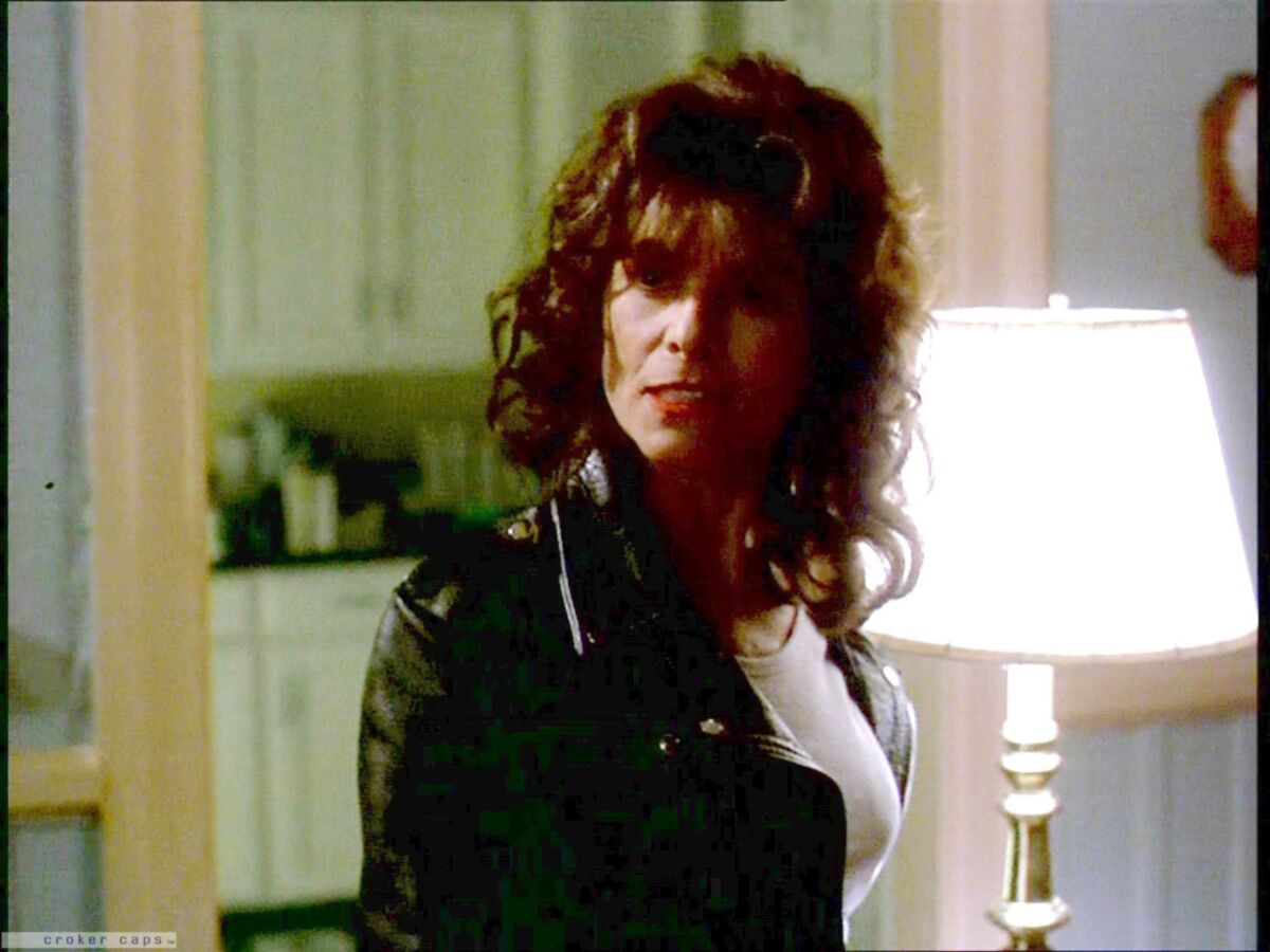 Tits Adrienne Barbeau